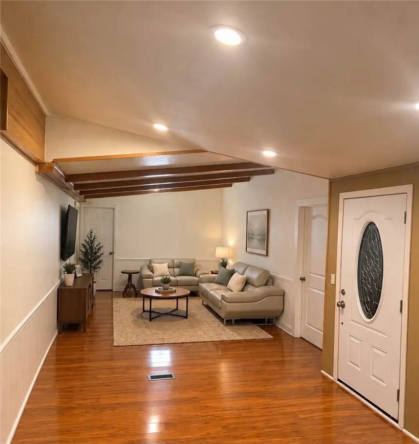 https://bt-photos.global.ssl.fastly.net/sandiego/orig_boomver_1_307085373-1.jpg
