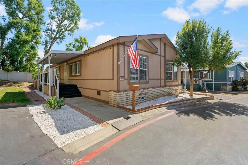 5815 La Palma - Photo 1