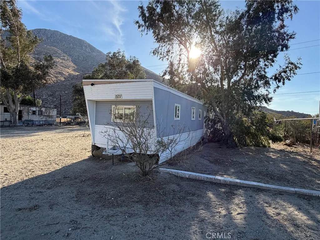 15217 Peach Street - Photo 1