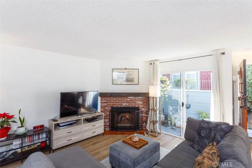 26105 Frampton Avenue - Photo 1