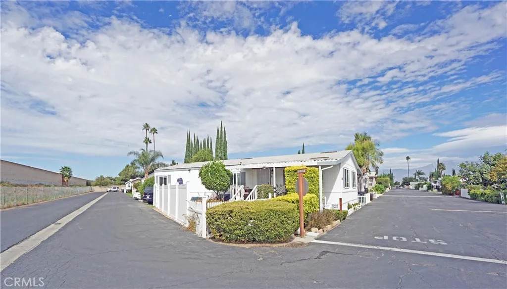 https://bt-photos.global.ssl.fastly.net/sandiego/orig_boomver_1_307089384-1.jpg