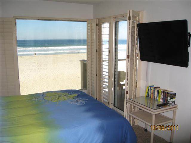 3755 Ocean Front Walk - Photo 1