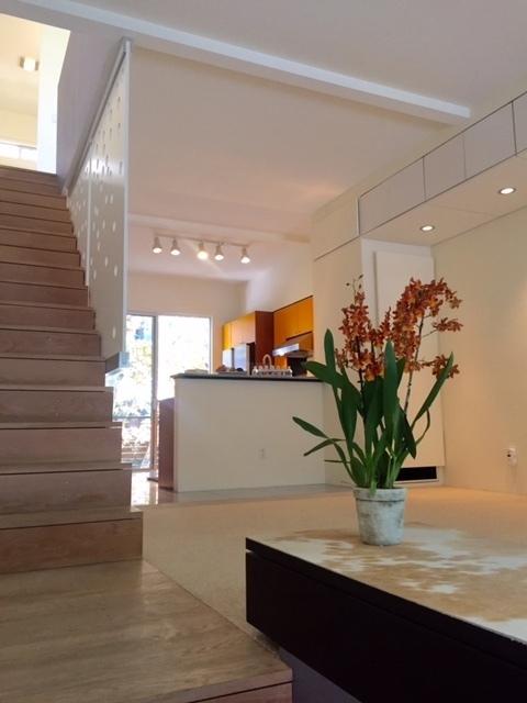 1545 Kettner Blvd - Photo 1