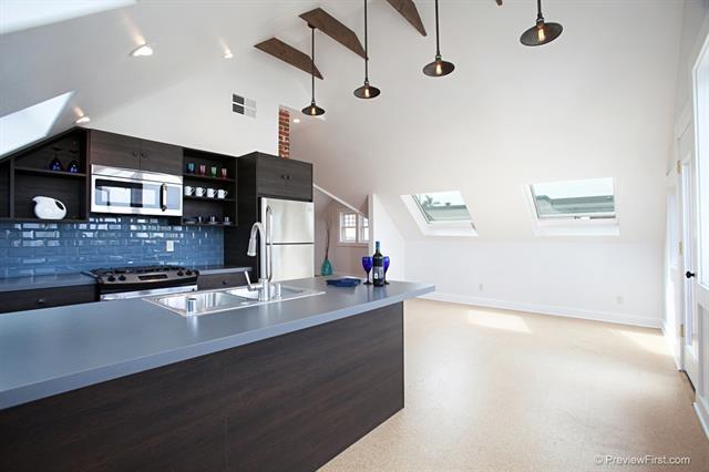932 22nd Street - Photo 1