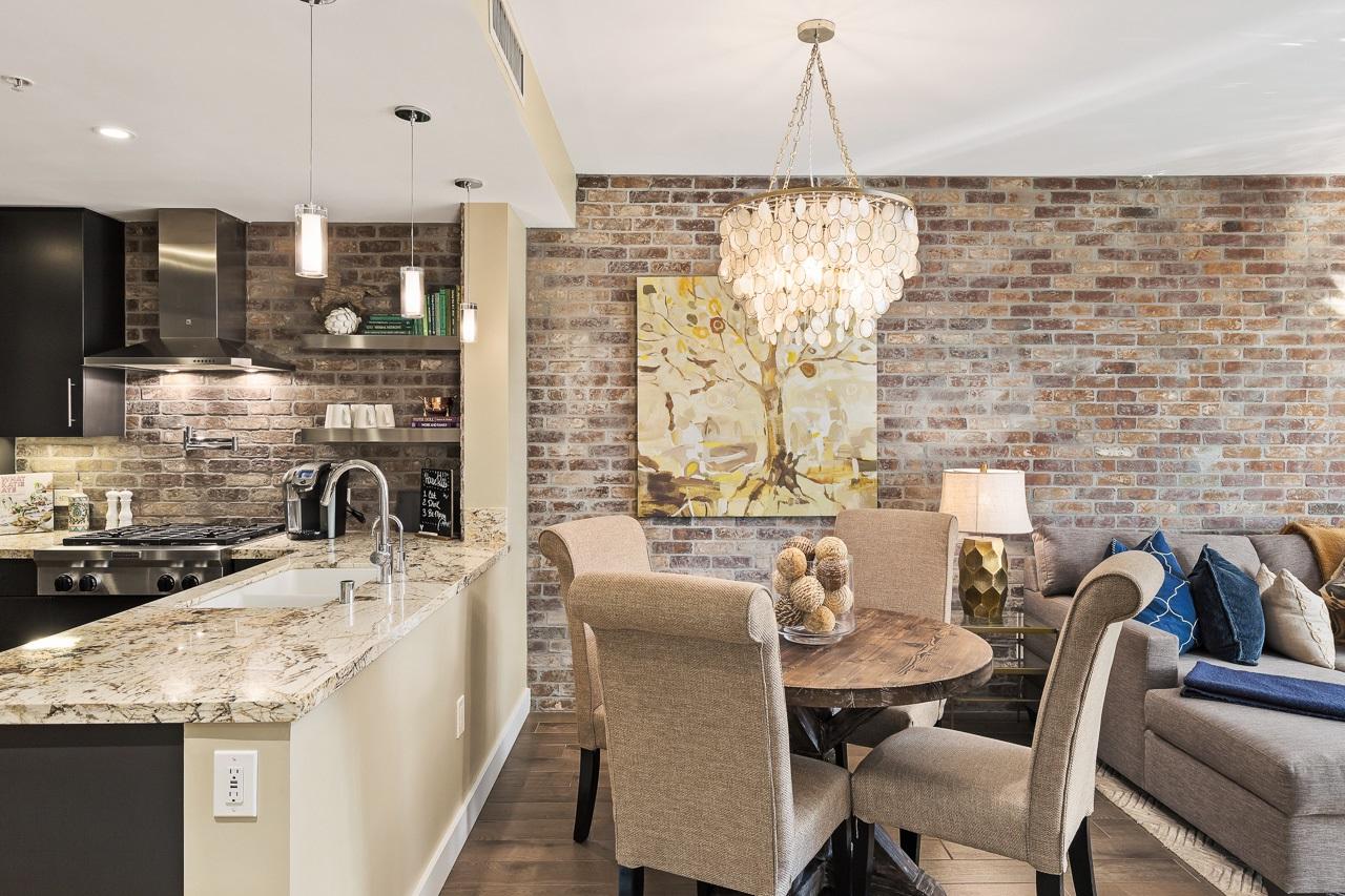 325 7th Ave - Photo 1