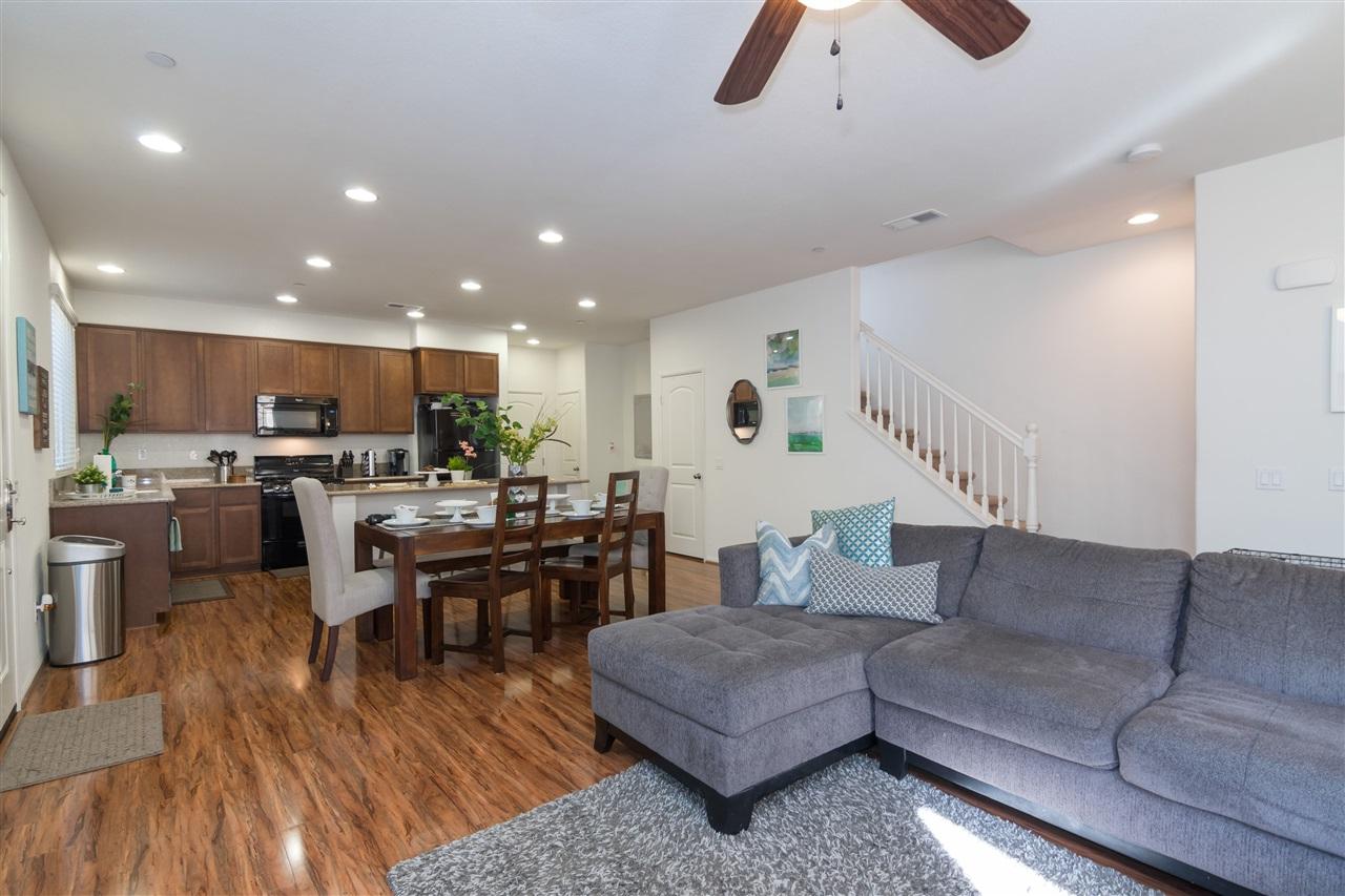 1520 San Borja St - Photo 1