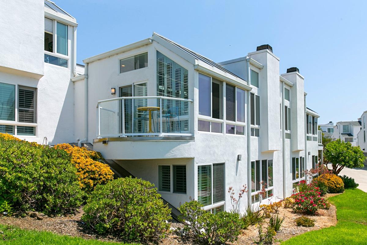 332 Shoemaker Court - Photo 1