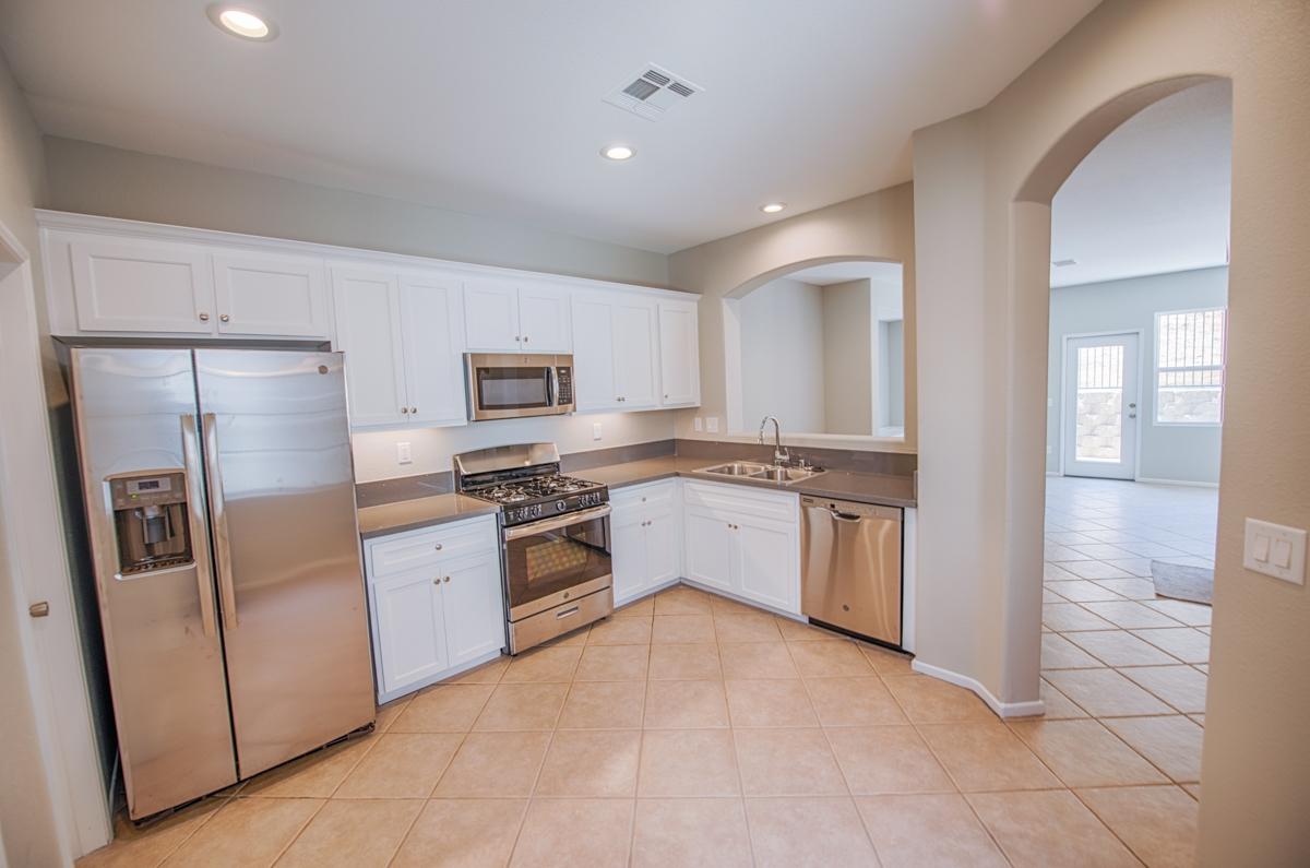 6273 Avenida De Las Vistas - Photo 1