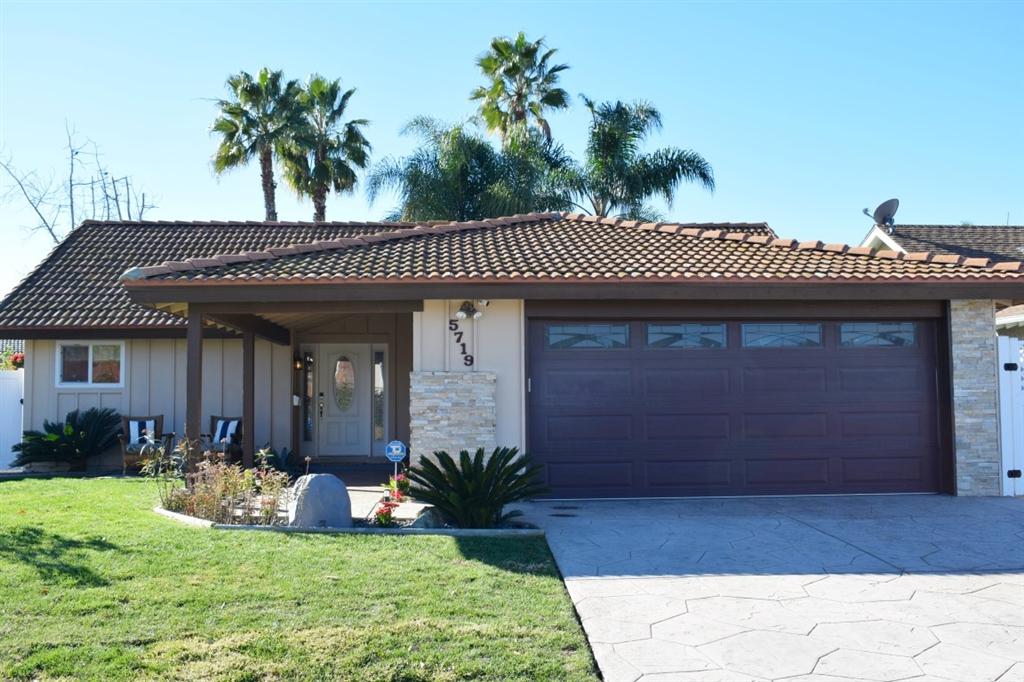 5719 Avenida Circo - Photo 1