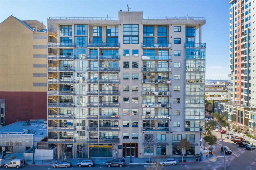 1494 Union Street - Photo 1