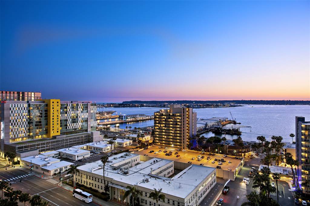 1325 Pacific Highway - Photo 1