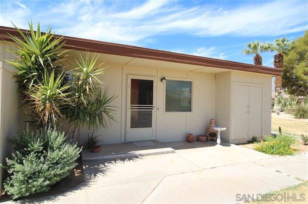 3184 Club Circle - Photo 1