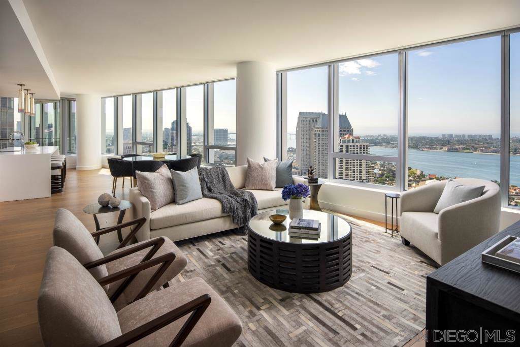 888 E Street - Photo 1