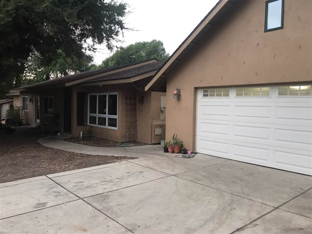 1529 Foothill Drive - Photo 1