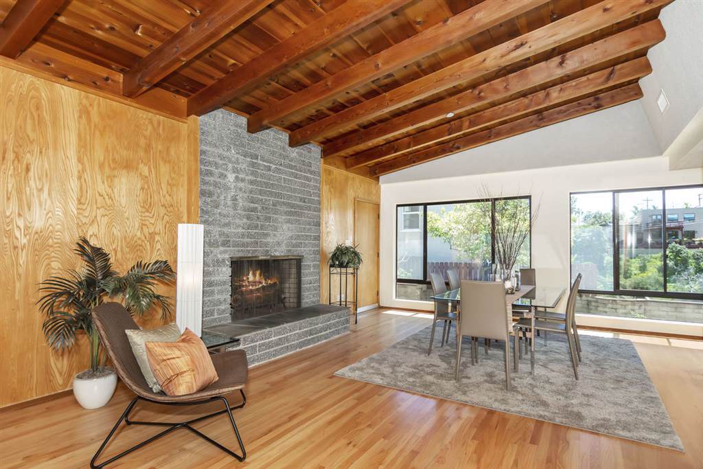 3115 Olive St - Photo 1