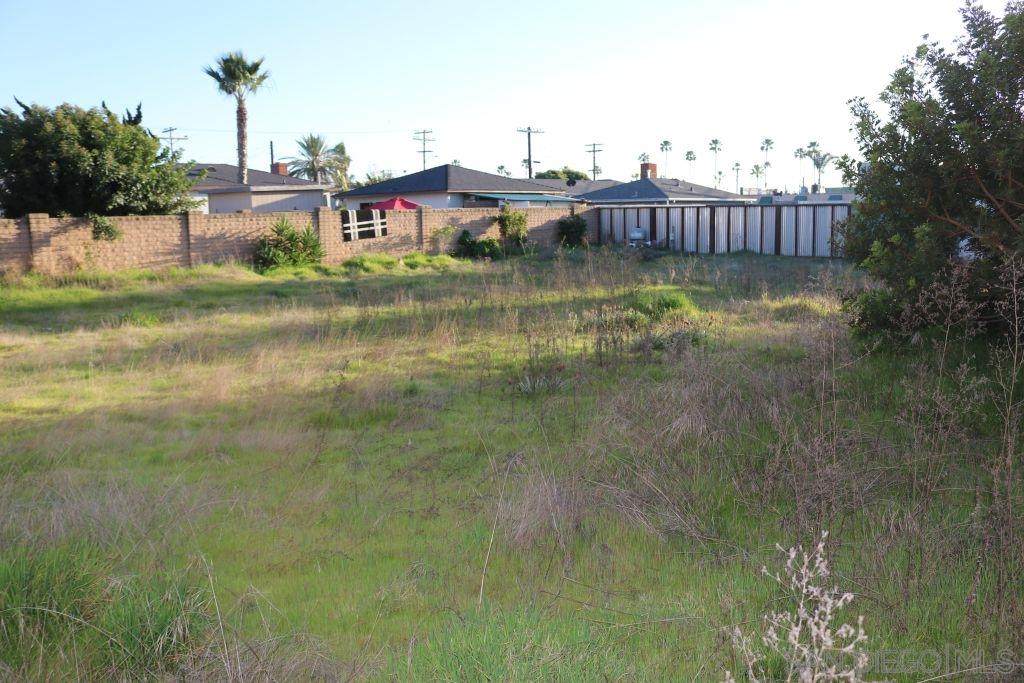 1500 Alvarado - Photo 1