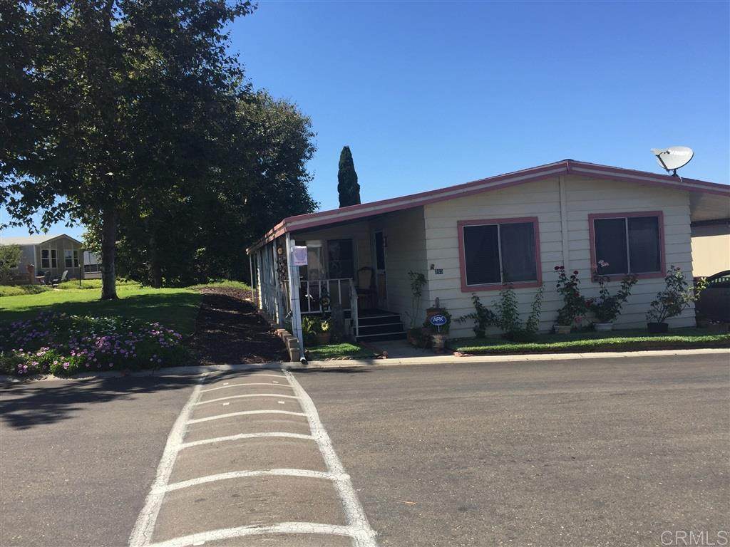 3340 Del Sol - Photo 1 3340 Del Sol - Photo 1