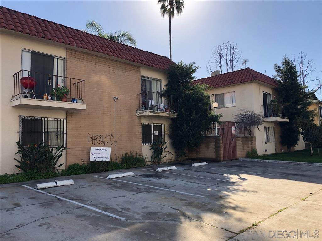 4267 44th Street - Photo 1