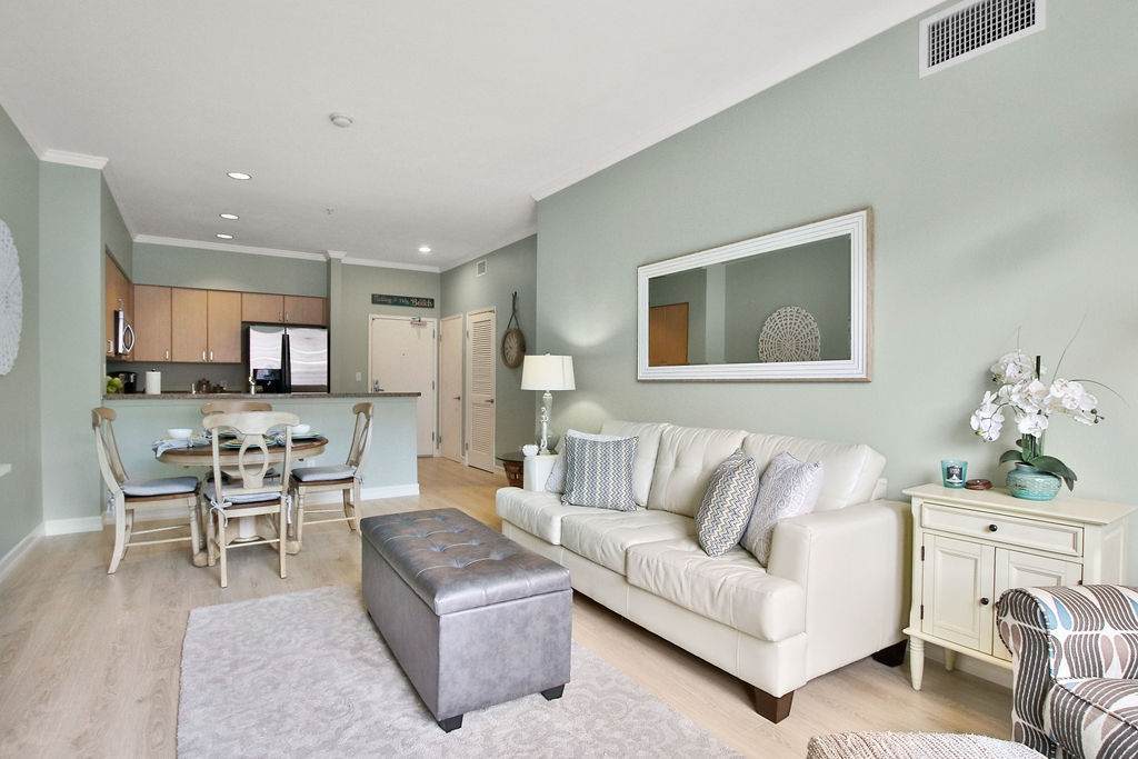 445 Island Ave - Photo 1