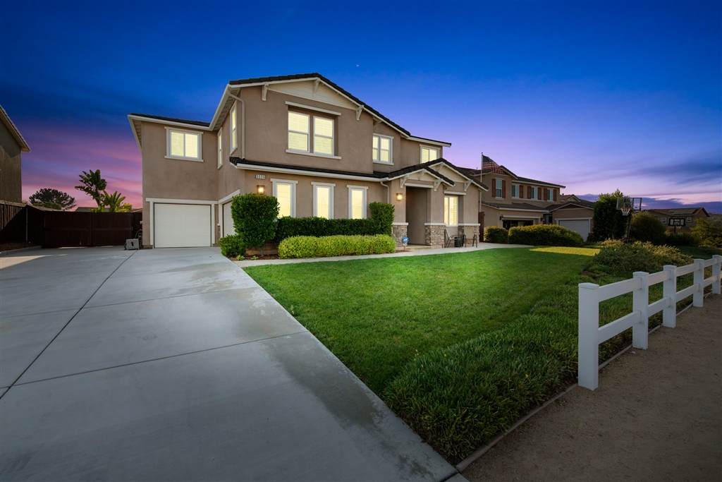 5535 Lipizzaner Cir - Photo 1