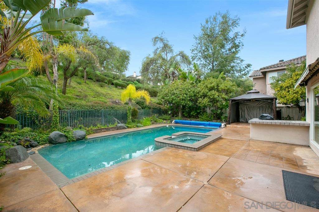 1047 Calle De Alcala - Photo 1