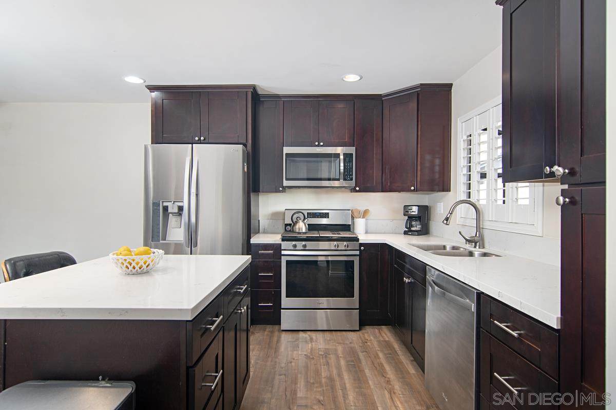 12650 Lakeshore Dr. - Photo 1