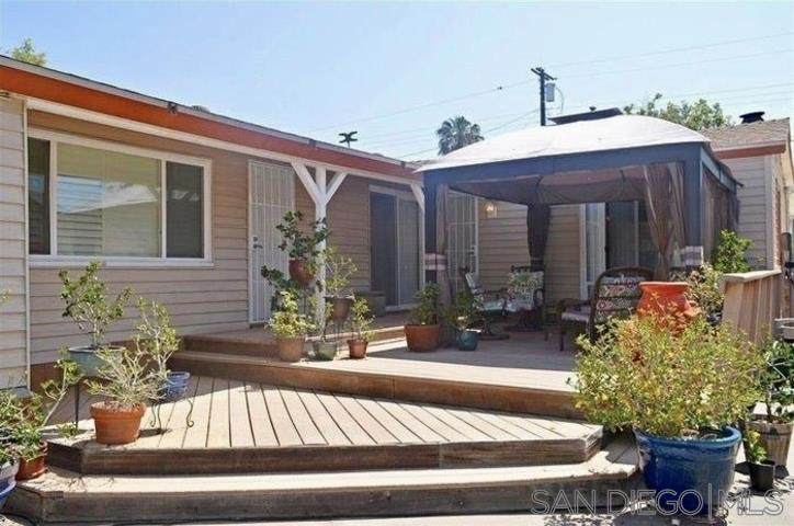 4722 Dauer Ave - Photo 1