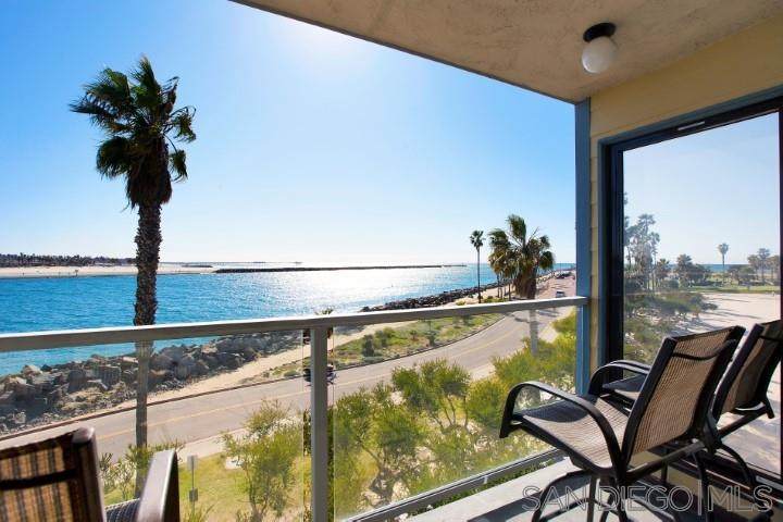2595 Ocean Front Walk - Photo 1