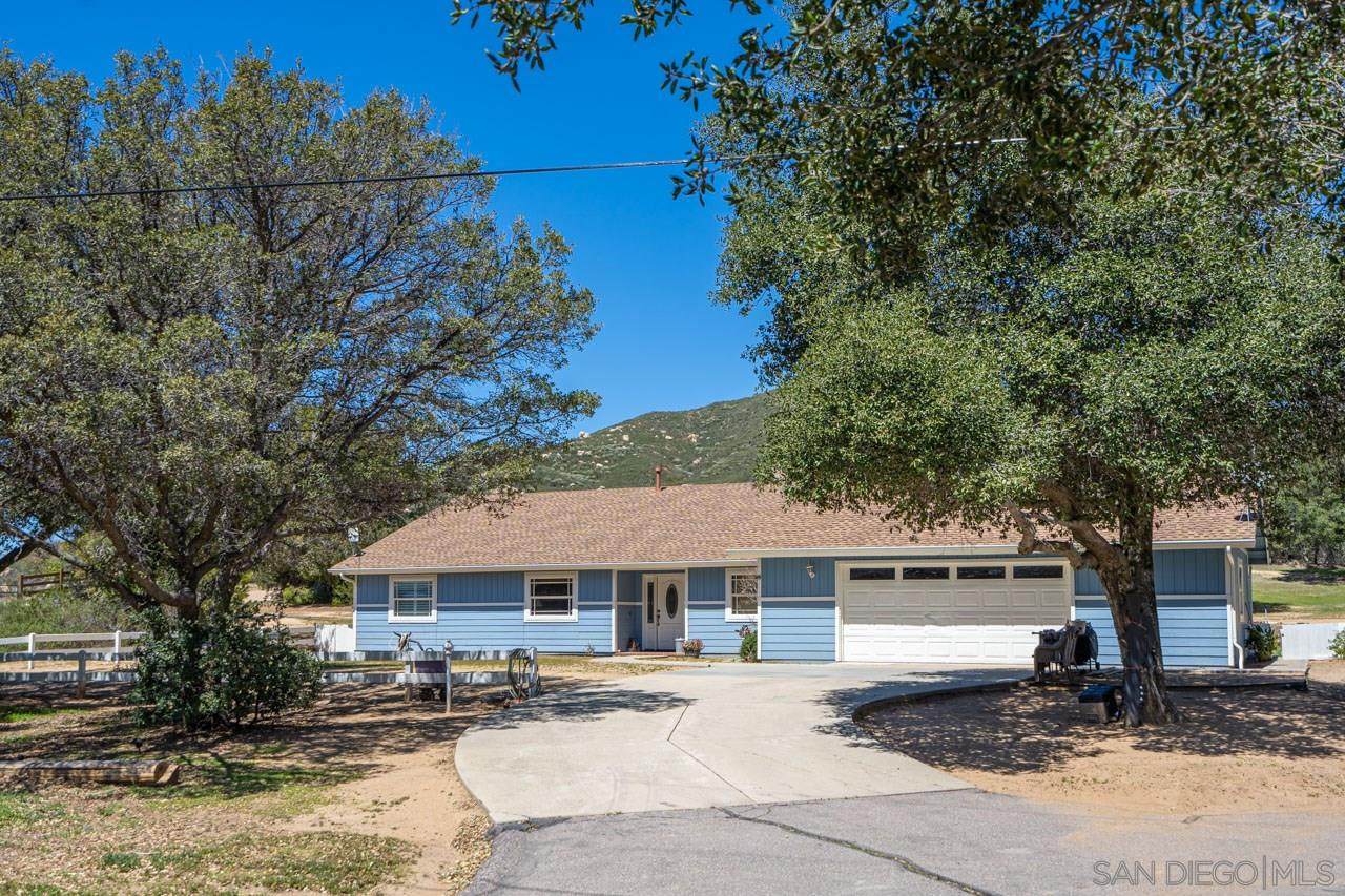 10607 Burrell Way - Photo 1