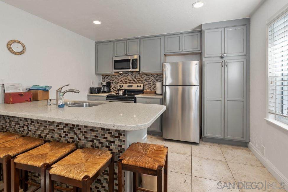 3771 Ocean Front Walk - Photo 1
