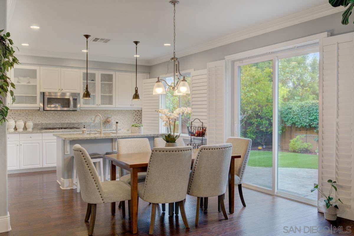 1786 Webber Way - Photo 1