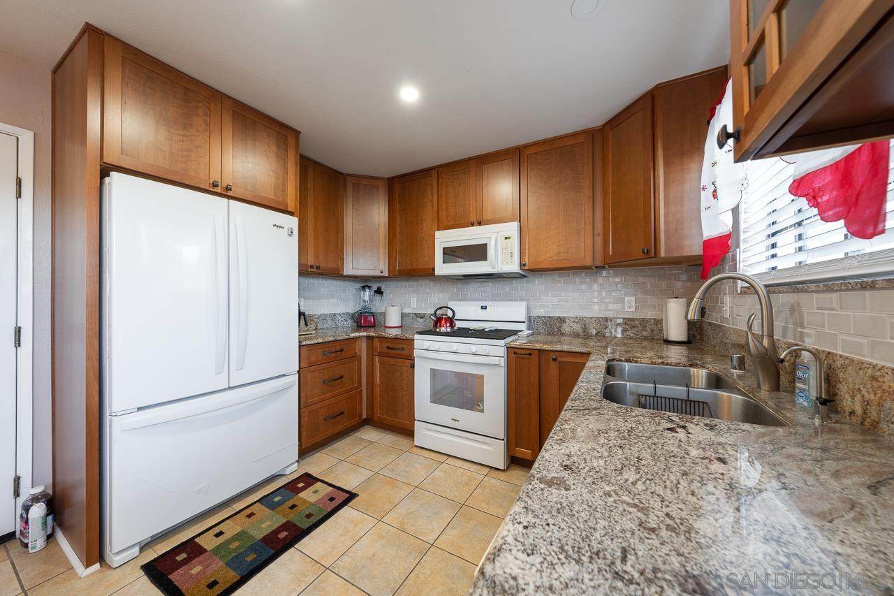 3152 Massachusetts Ave - Photo 1