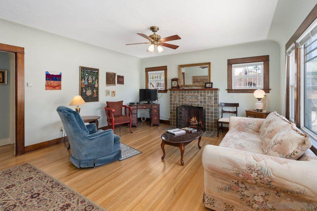3323 Dwight St. - Photo 1