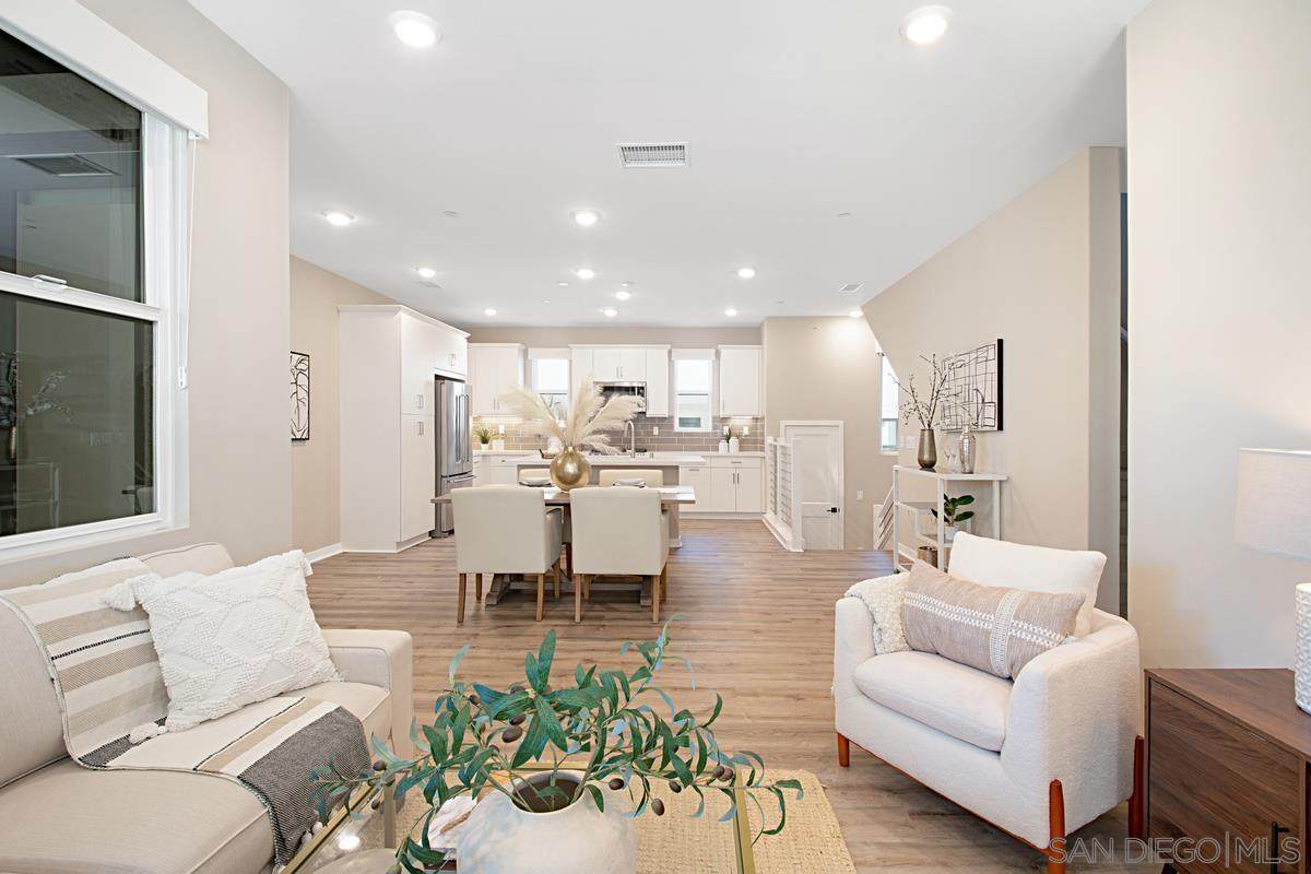 2874 Via Alta - Photo 1