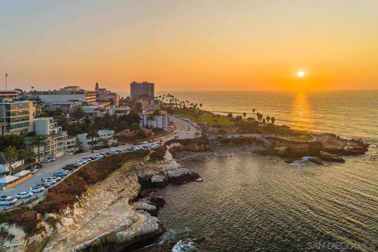 1219 Coast Blvd - Photo 1