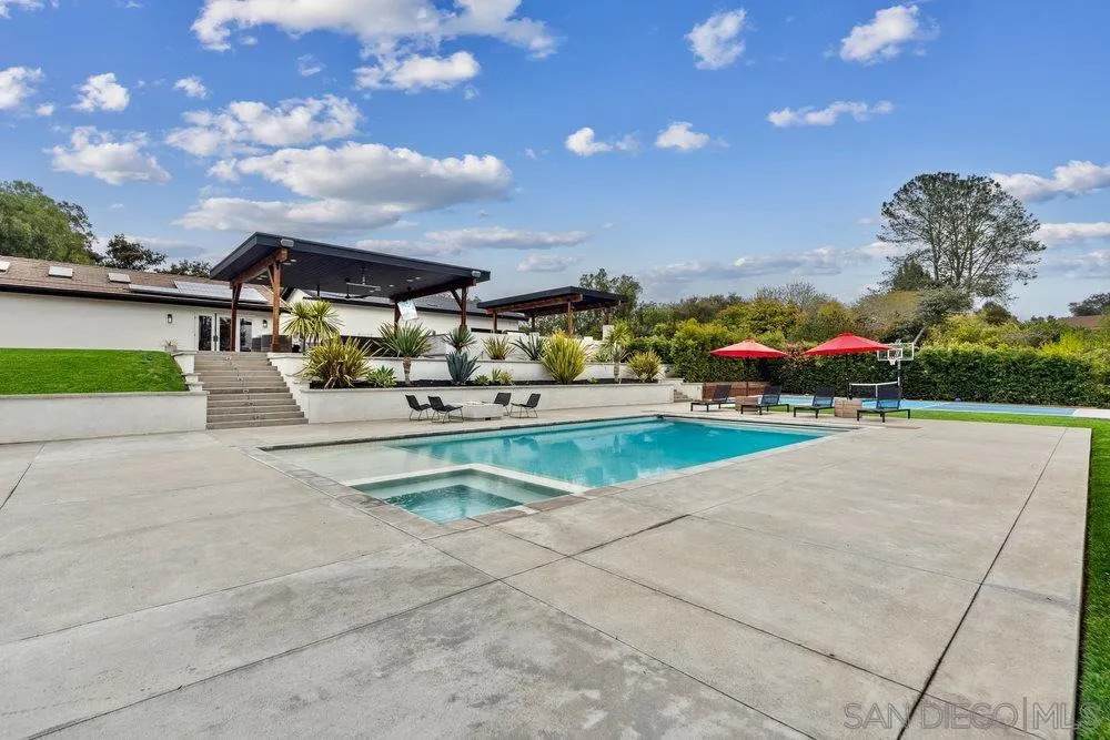 19660 Elfin Glen - Photo 1