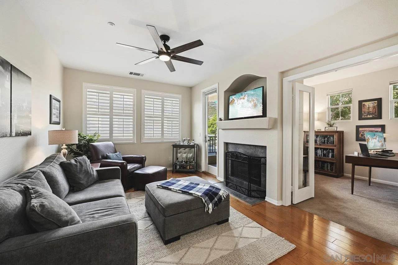 1614 Hope St - Photo 1