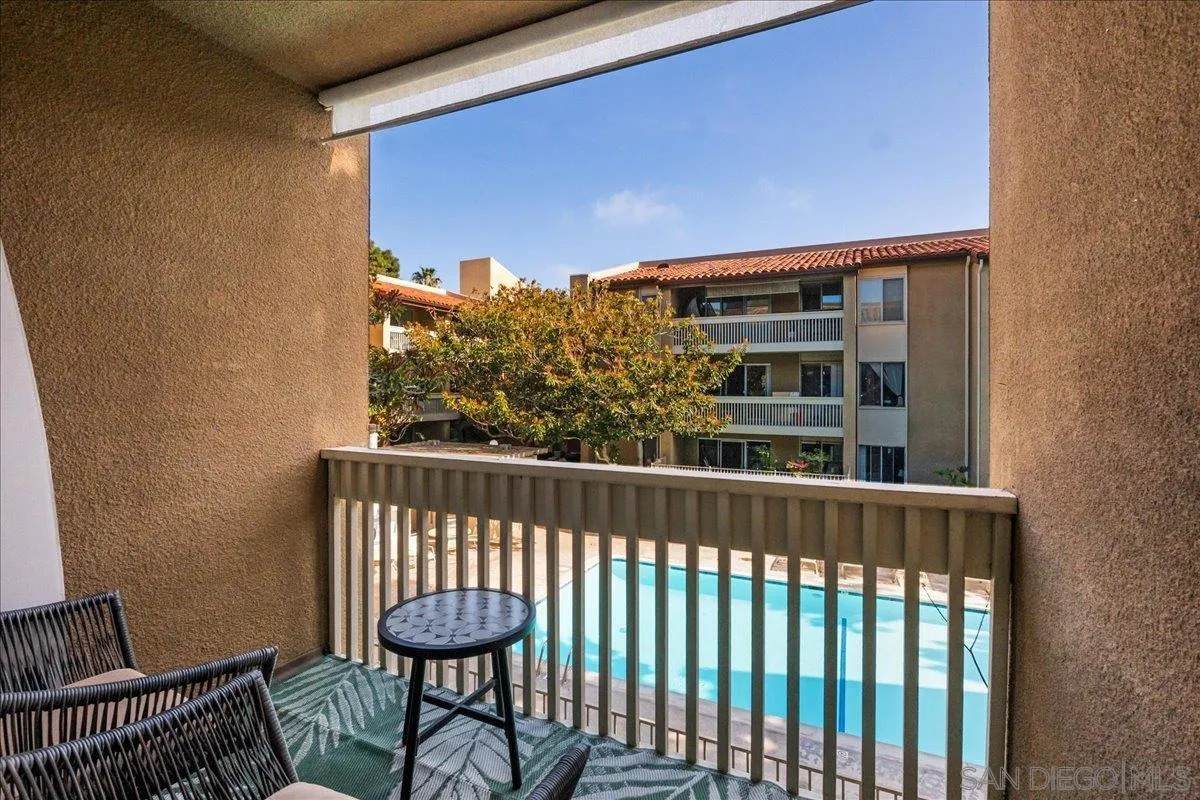 4600 Lamont - Photo 1