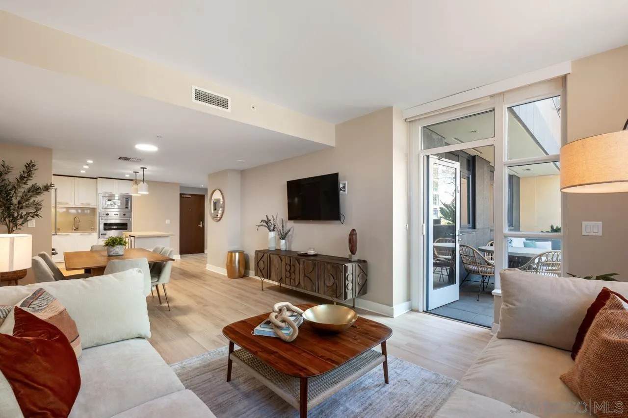 1325 Pacific Hwy - Photo 1