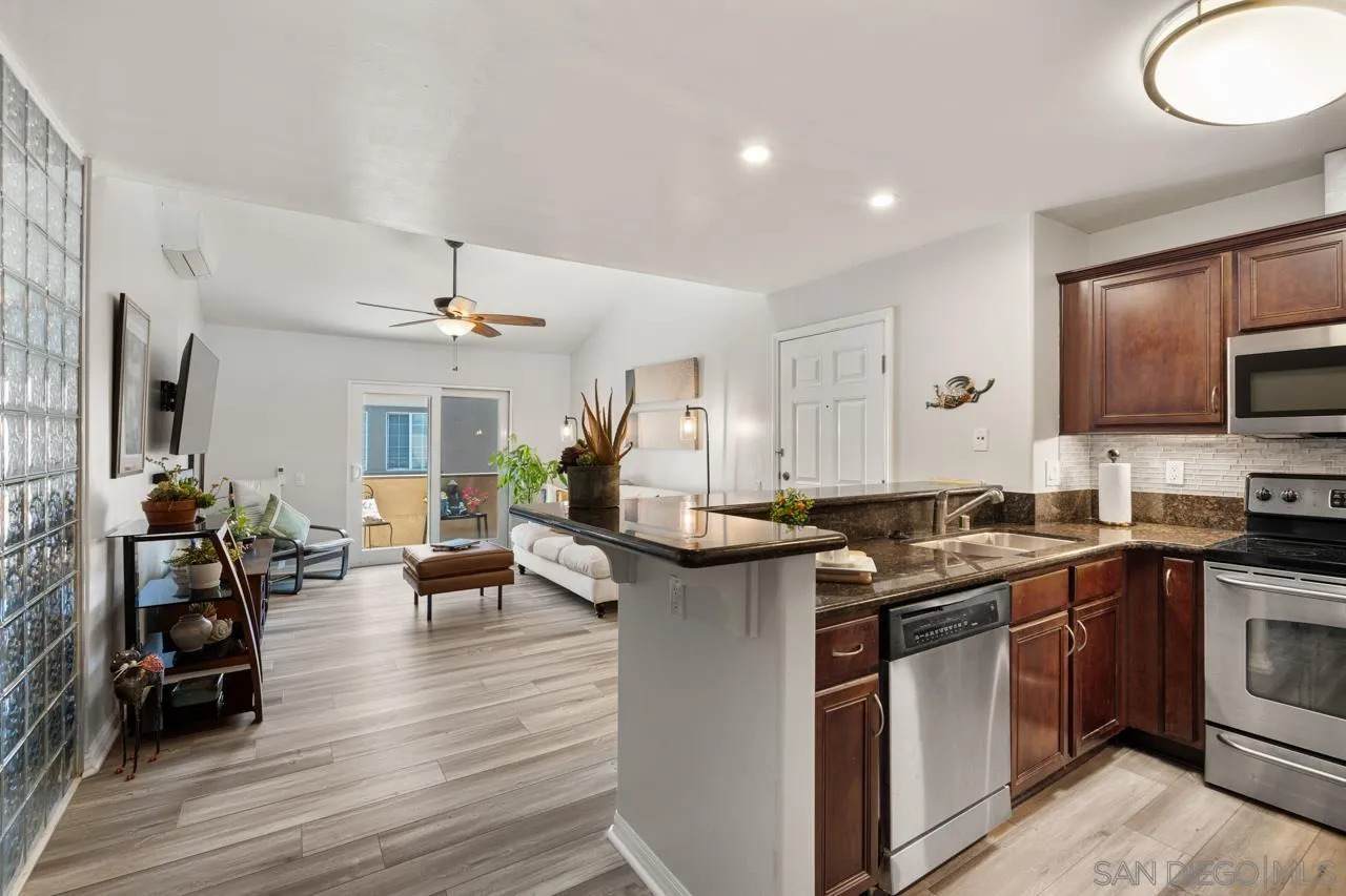 5402 Balboa Arms - Photo 1