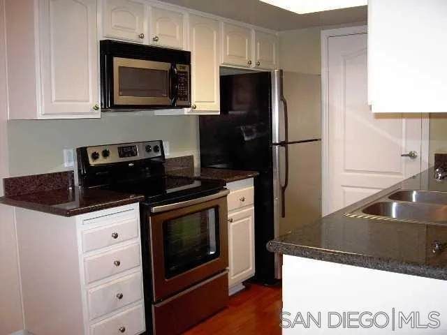https://bt-photos.global.ssl.fastly.net/sandiego/orig_boomver_2_260017010-1.jpg