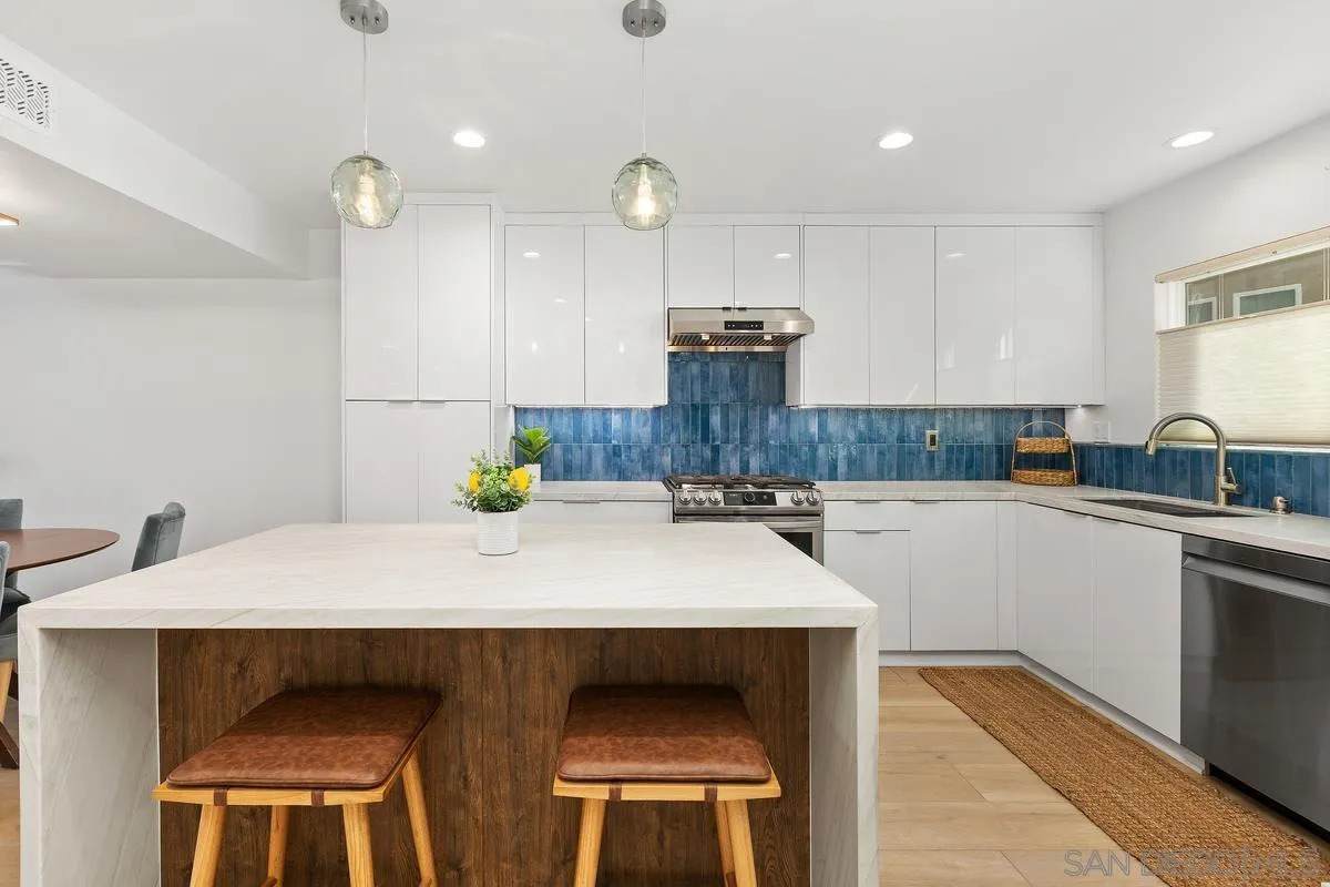 401 Coast Hwy - Photo 1