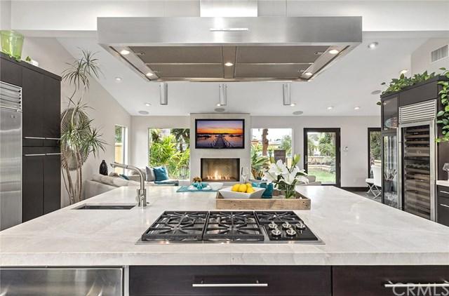 547 Santa Ana Avenue - Photo 1