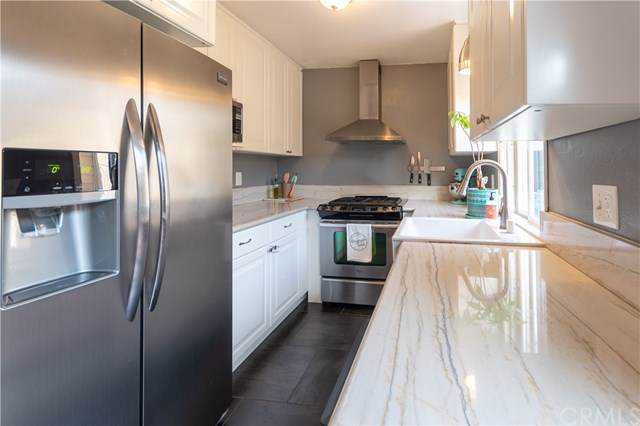 17 Latitude Court - Photo 1