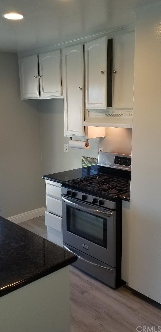 2827 Fairview Street - Photo 1
