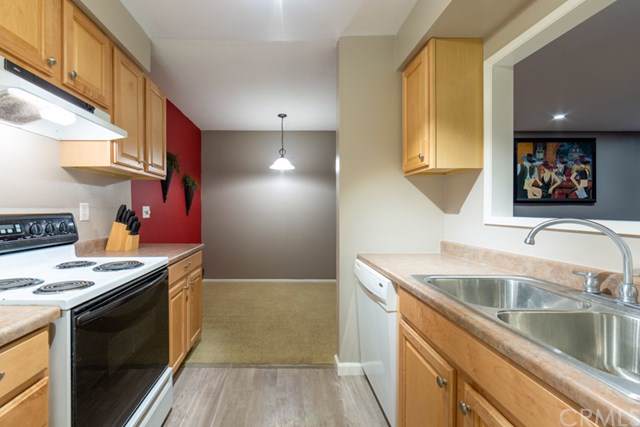 3452 Elm Avenue - Photo 1