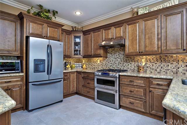 1338 Canterbury Lane - Photo 1