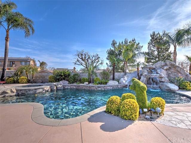 6149 Oakridge Court - Photo 1