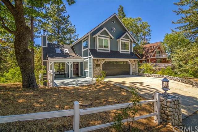 918 Sandalwood Drive - Photo 1