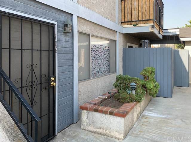 25602 Belle Porte Avenue - Photo 1